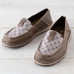 Ariat Bomber Logo Cruisers