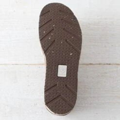 Ariat Bomber Logo Cruisers -Western Cowboy Equipment Shop 10040380 sole