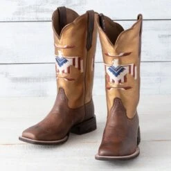 Ariat Frontier Thunderbird Chimayo Boots
