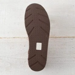 Ariat Metallic Aztec Blanket Cruiser -Western Cowboy Equipment Shop 10044528 sole A