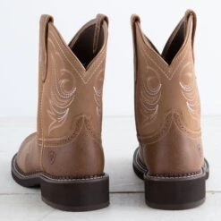Ariat Walnut Fatbaby Boots -Western Cowboy Equipment Shop 10044537 heel A