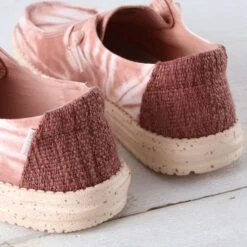 Hey Dude Wendy Tie Dye Rose Shoes -Western Cowboy Equipment Shop 121415061 heel