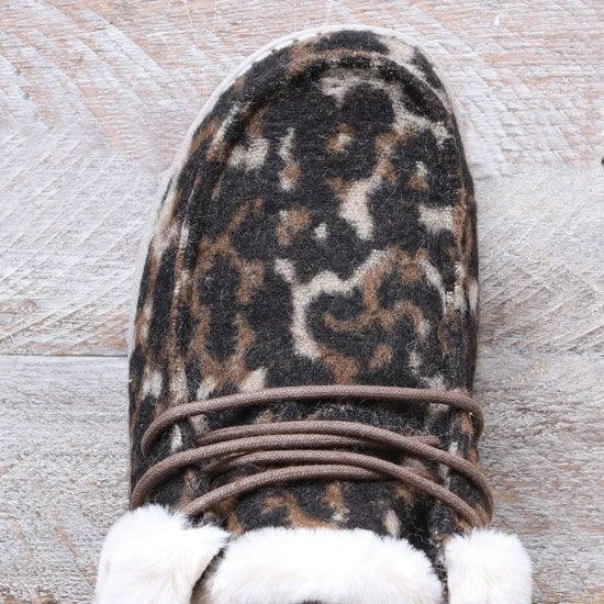 Hey Dude Britt Abstract Tan Leopard Shoes 7 Hey Dude Britt Abstract Tan Leopard Shoes - Image 5