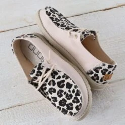 Hey Dude Wendy Funk Leo Safari -Western Cowboy Equipment Shop 121938359 alt