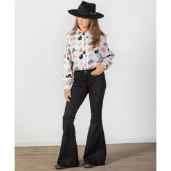 Sea Of Cowboy Hats Top -Western Cowboy Equipment Shop 183262 alt2