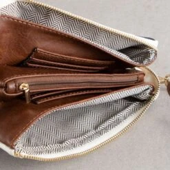 Everyday Cow Print Crossbody Bag -Western Cowboy Equipment Shop 19917 int