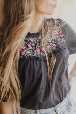 Amelia Navy Floral Top -Western Cowboy Equipment Shop 25310 infl 2