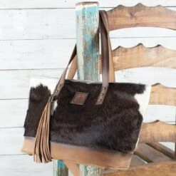 STS Classic Cowhide Tote