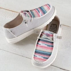 Hey Dude Wendy Boho Blanket Bryce 11 Hey Dude Wendy Boho Blanket Bryce -Western Cowboy Equipment Shop 400563UN alt A