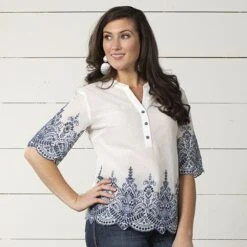 Dreaming Of Details Top