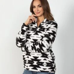 Roper Black Aztec Sherpa Pullover