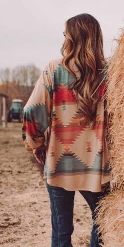 Cara Diamond Aztec Top -Western Cowboy Equipment Shop 67548 Inflcr 2