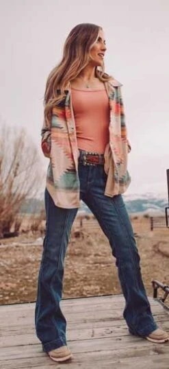 Cara Diamond Aztec Top -Western Cowboy Equipment Shop 67548 Inflcr 3