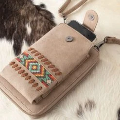 Anna Aztec Phone Case Crossbody -Western Cowboy Equipment Shop 69549 detail