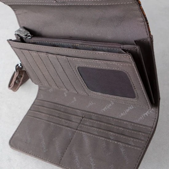 Trinity Ranch Brown Cowhide Floral Tooled Wallet 6 Trinity Ranch Brown Cowhide Floral Tooled Wallet - Image 4