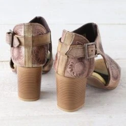 Roper Mika Closed Back Mule -Western Cowboy Equipment Shop 9212899 heel