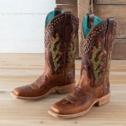 Corral Cactus And Studs Boots