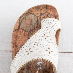 Country Grace Cream Daisy Sandals -Western Cowboy Equipment Shop CG0272 toe A