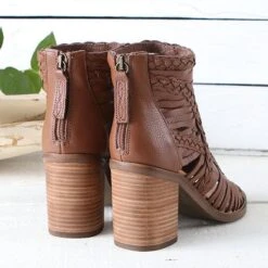 Dingo Ladies' Jeezy Sandals -Western Cowboy Equipment Shop DI788 heel