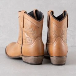 Dingo Antique Tan Willie Booties -Western Cowboy Equipment Shop DI862NEW heel