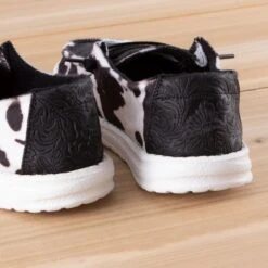 Gypsy Jazz White And Black Tucker Shoes -Western Cowboy Equipment Shop GJSP0269WB heel