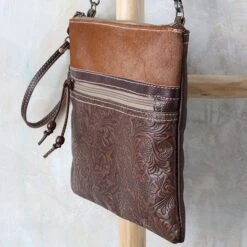 Canyon Hair-On Crossbody -Western Cowboy Equipment Shop S3396 side
