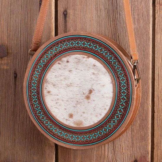 Circle Hide Crossbody Bag 3 Circle Hide Crossbody Bag