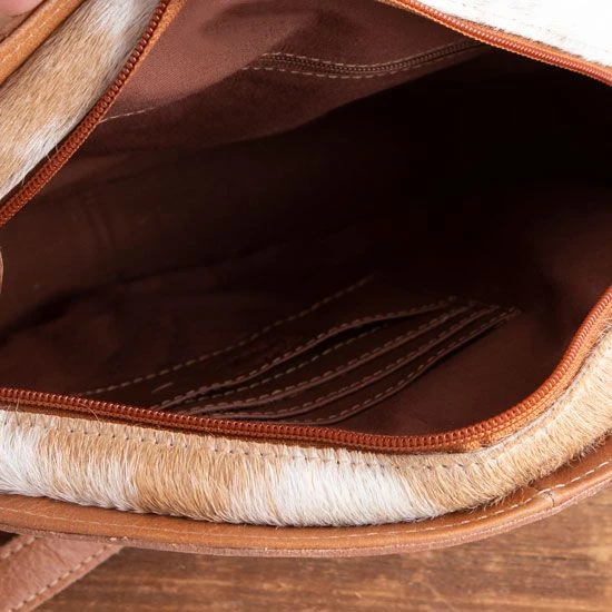 Circle Hide Crossbody Bag 6 Circle Hide Crossbody Bag - Image 4