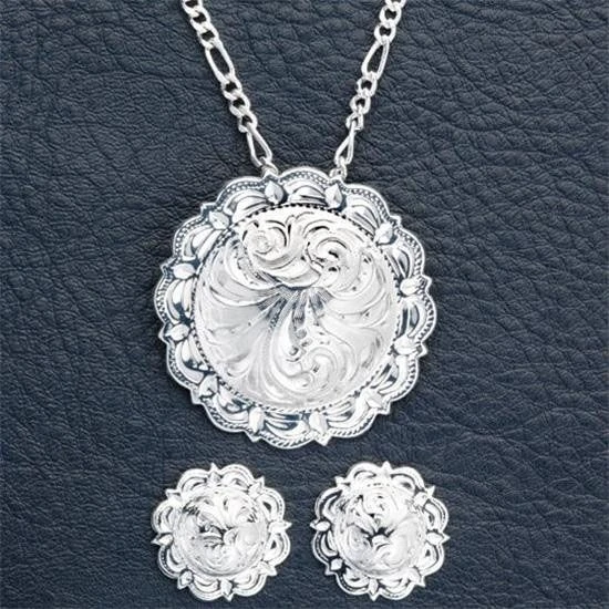 Berry Concho Necklace Set 3 Berry Concho Necklace Set