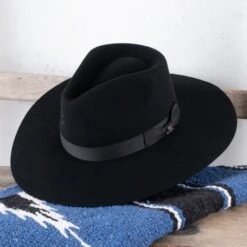 Charlie 1 Horse Highway Black 7 Charlie 1 Horse Highway Black -Western Cowboy Equipment Shop cwhiwabk 1