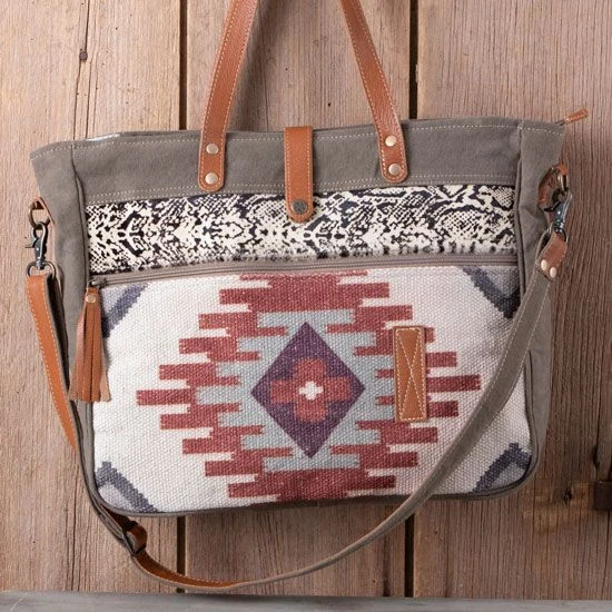 Pecos Aztec Messenger Bag 6 Pecos Aztec Messenger Bag - Image 4